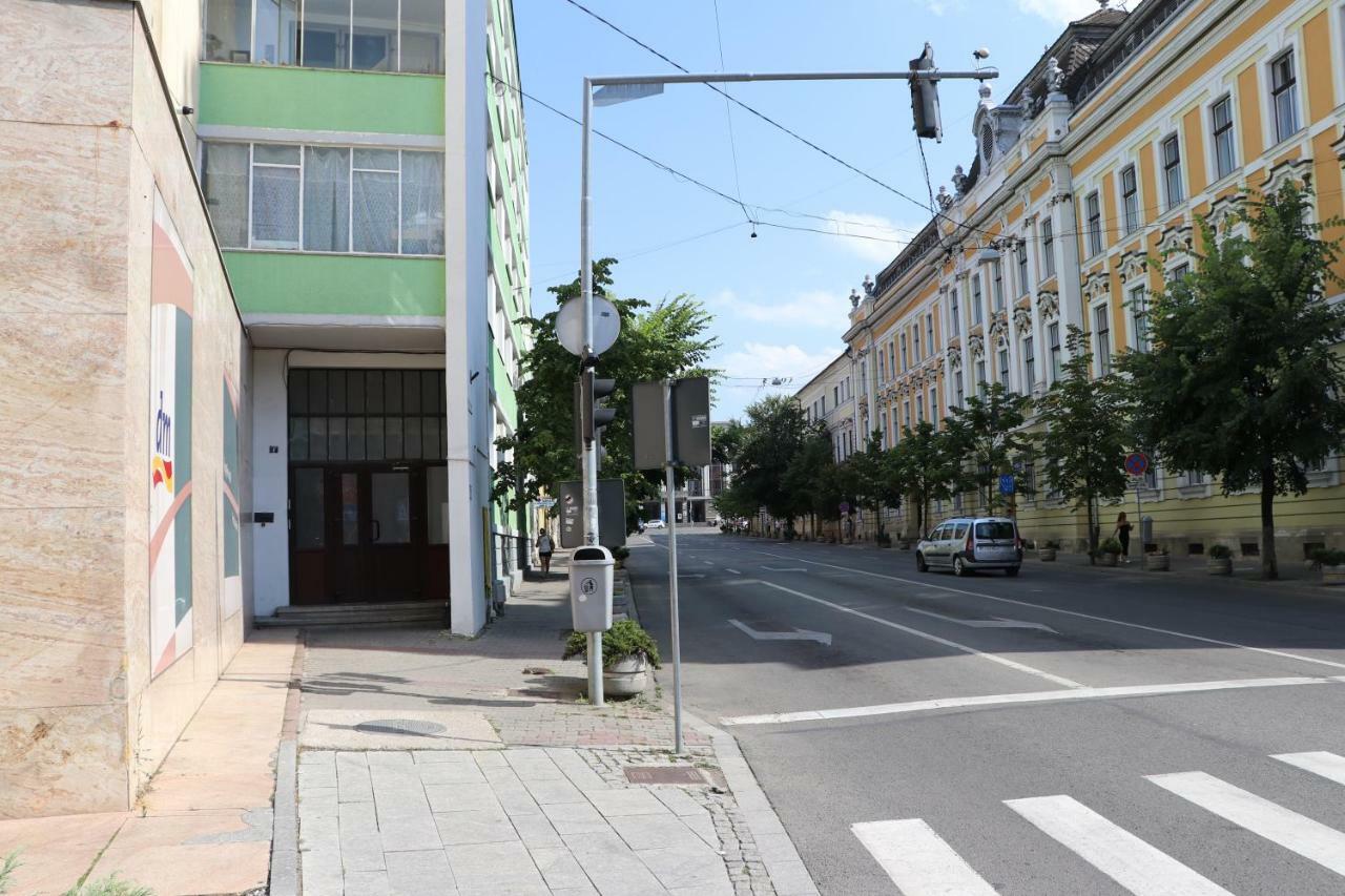 Cluj City Center Apartment Bagian luar foto